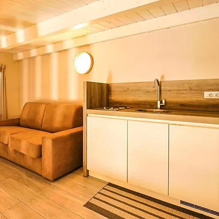 Bed and Breakfast Le 4*