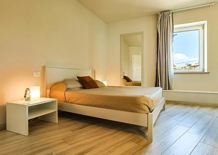 Le 住宿加早餐酒店 4*